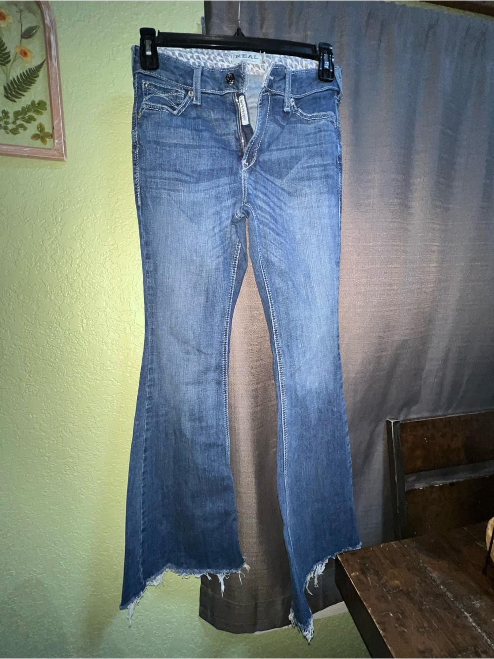 Ariat Women’s Blue Jeans 28 R Bootcut Flare Raw Hem Real Denim